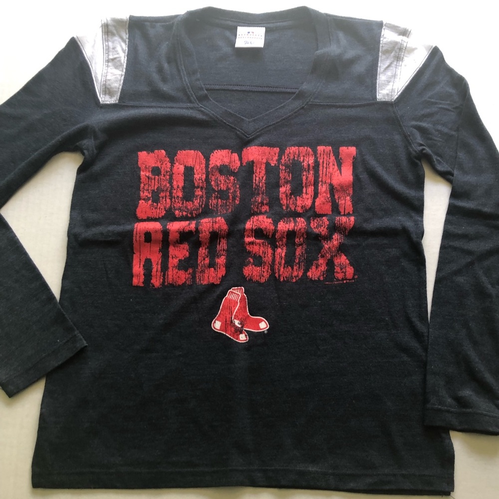 Boston Red Sox gray long sleeve Tee size M